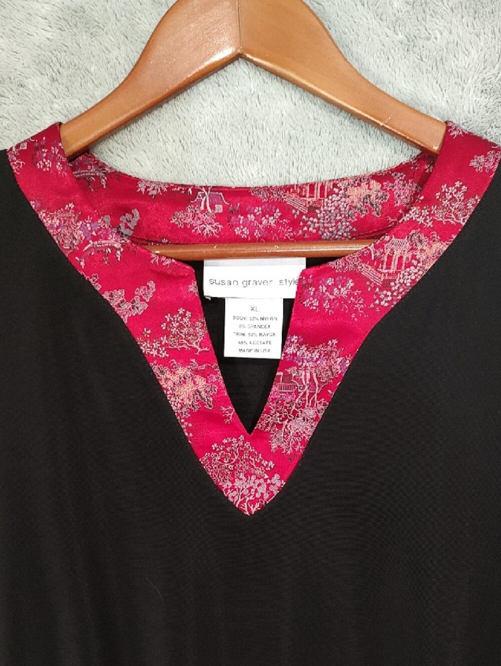 Susan Graver Black Three-Piece Tunic Set with Red Floral Trim - Picture 11 of 16